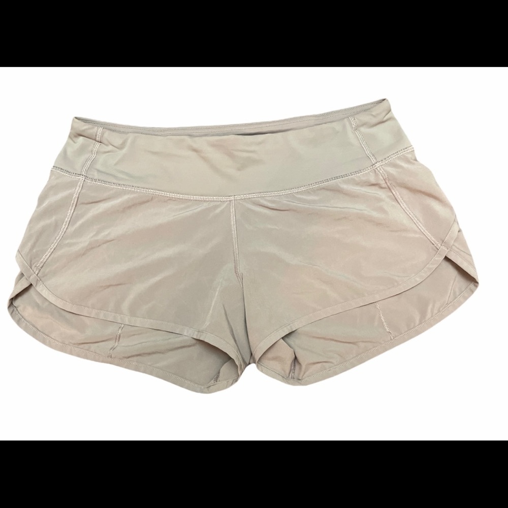 Lululemon Athletica 2.5 Speed Up Shorts Size 4